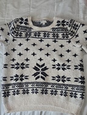 Brefoot Dreams Cozy Snowflake Crewneck Sweater - Blue & White